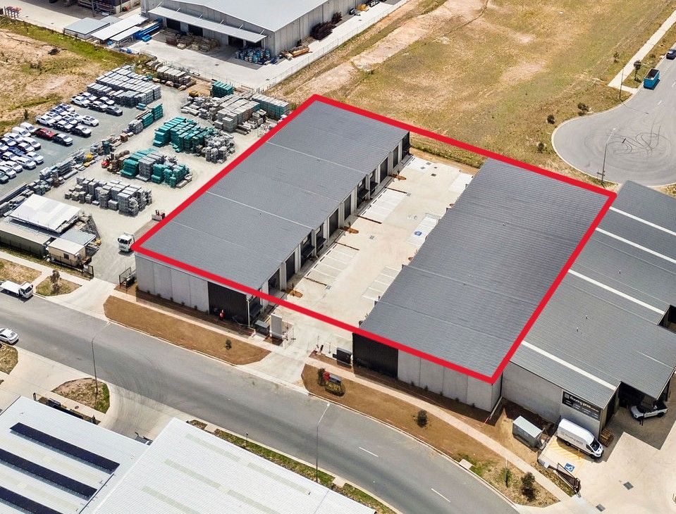 21 VAL REID CRES, HUME, ACT 2620