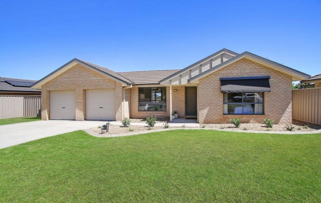 19 Darga Pl, Springdale Heights, NSW 2641