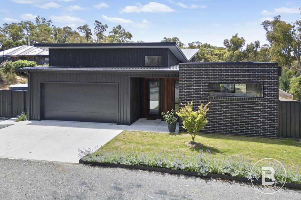 31 Oswin Dr, Creswick, VIC 3363