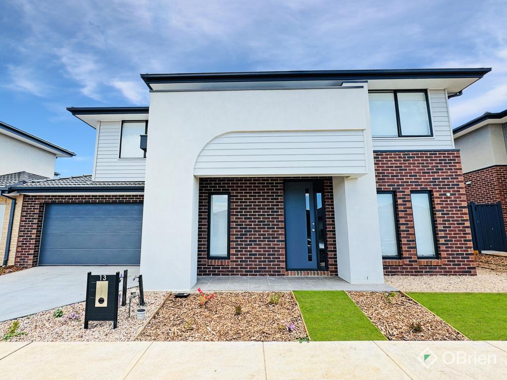 13 Clelland Way, Clyde North, VIC 3978