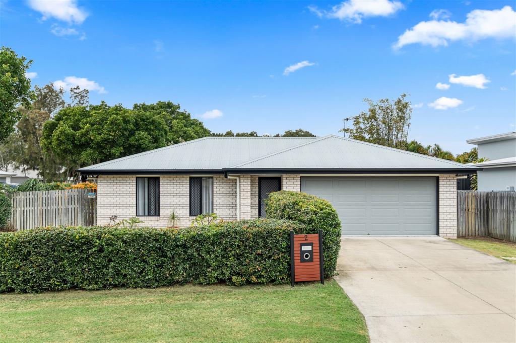 2 Wave Ct, Toogoom, QLD 4655