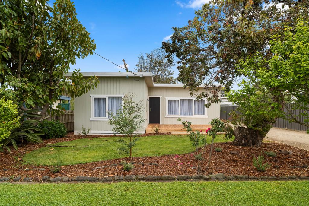 60 Scenic Dr, Cowes, VIC 3922