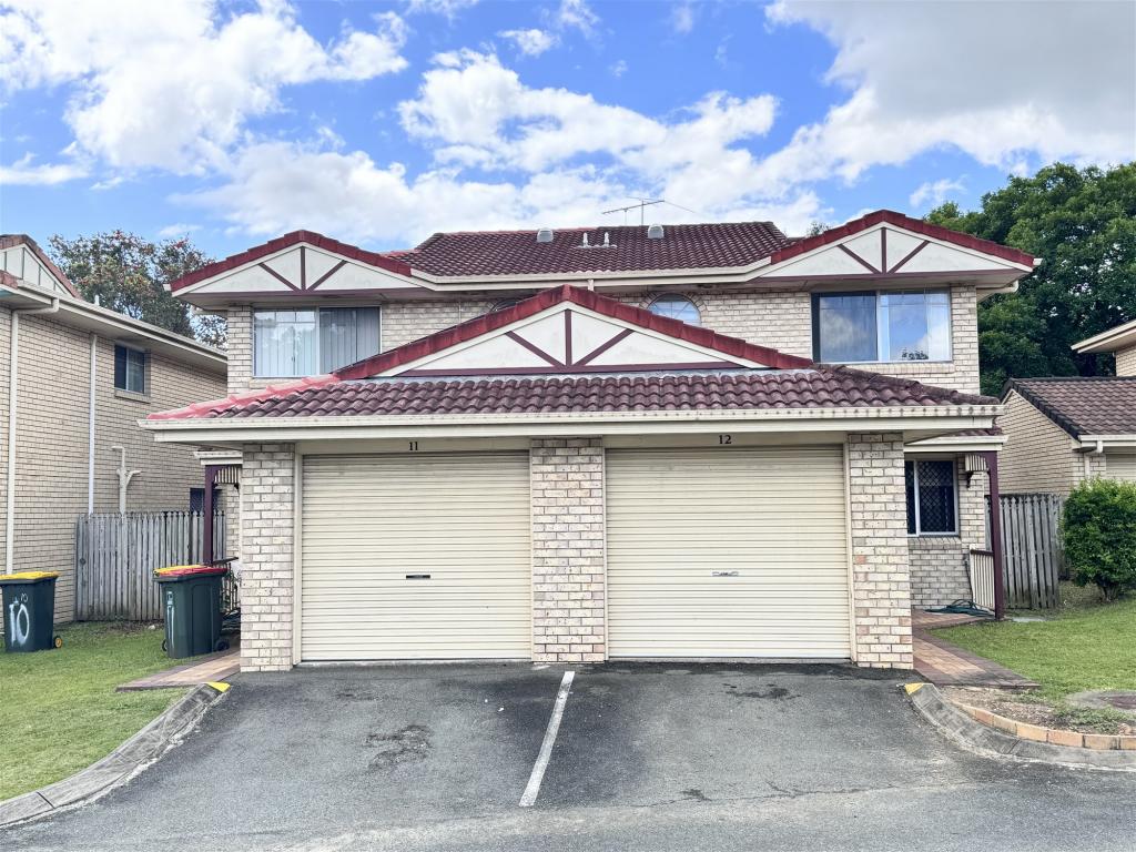 12/10 LAWRENCE CL, ROBERTSON, QLD 4109