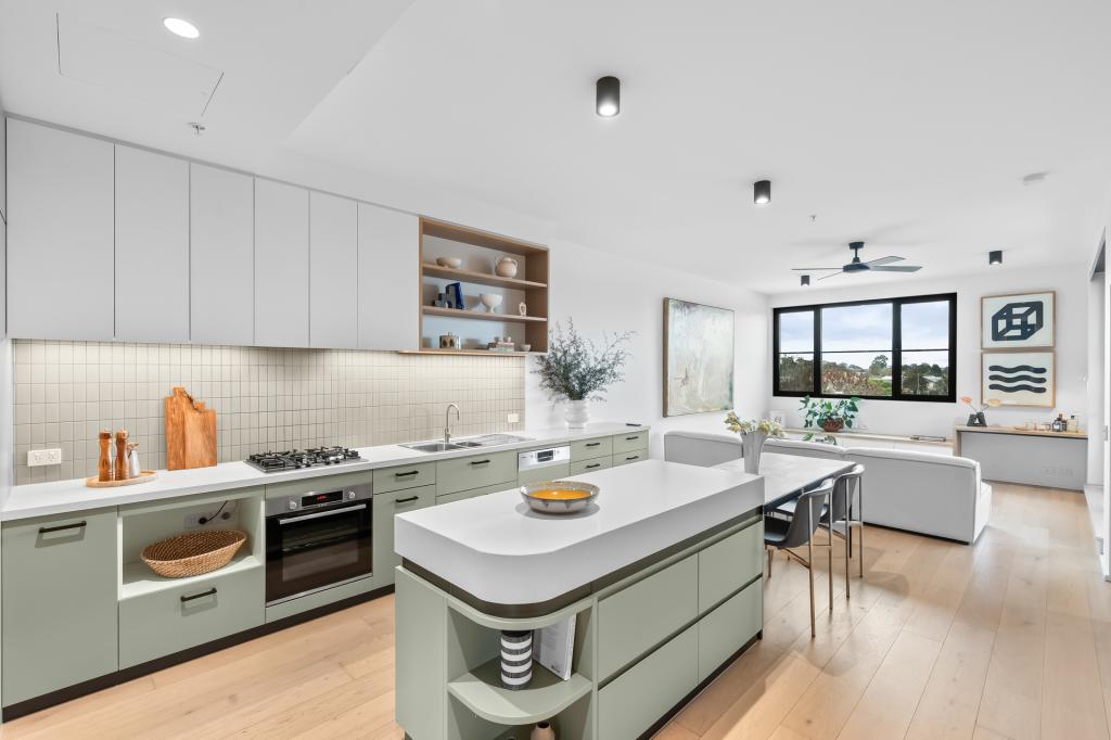 205/2a Flinders St, Thornbury, VIC 3071