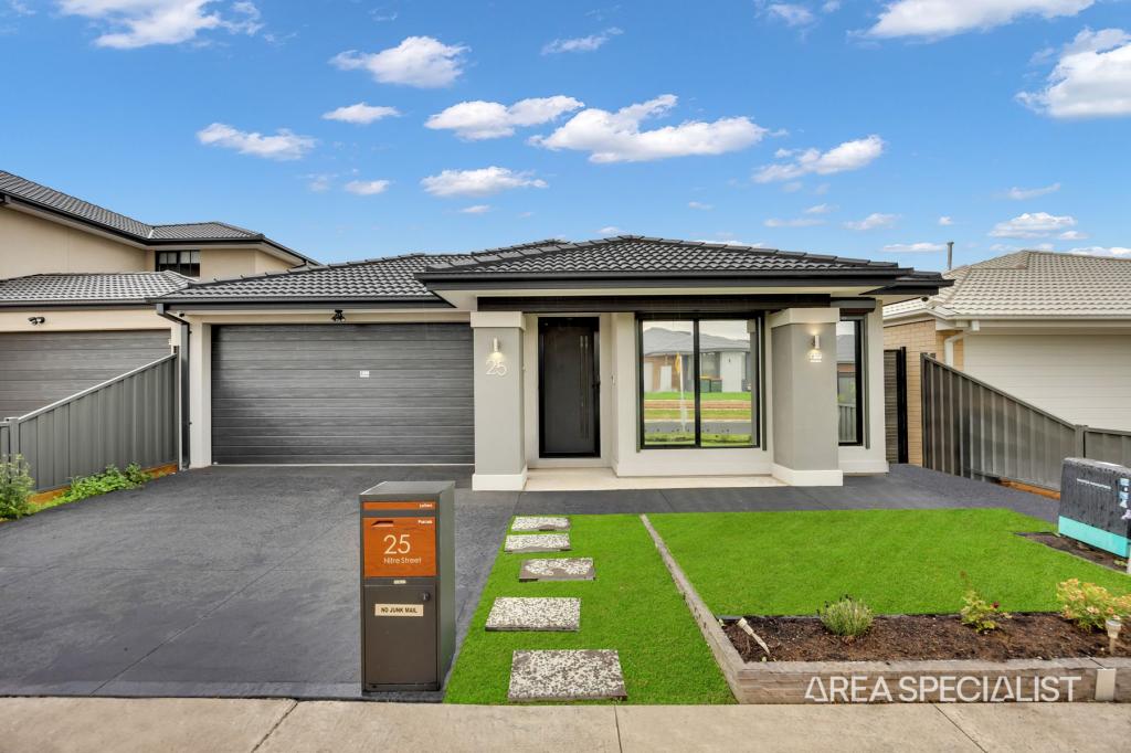 25 NITRE ST, MANOR LAKES, VIC 3024