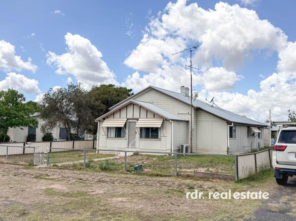 84 Inverell St, Ashford, NSW 2361