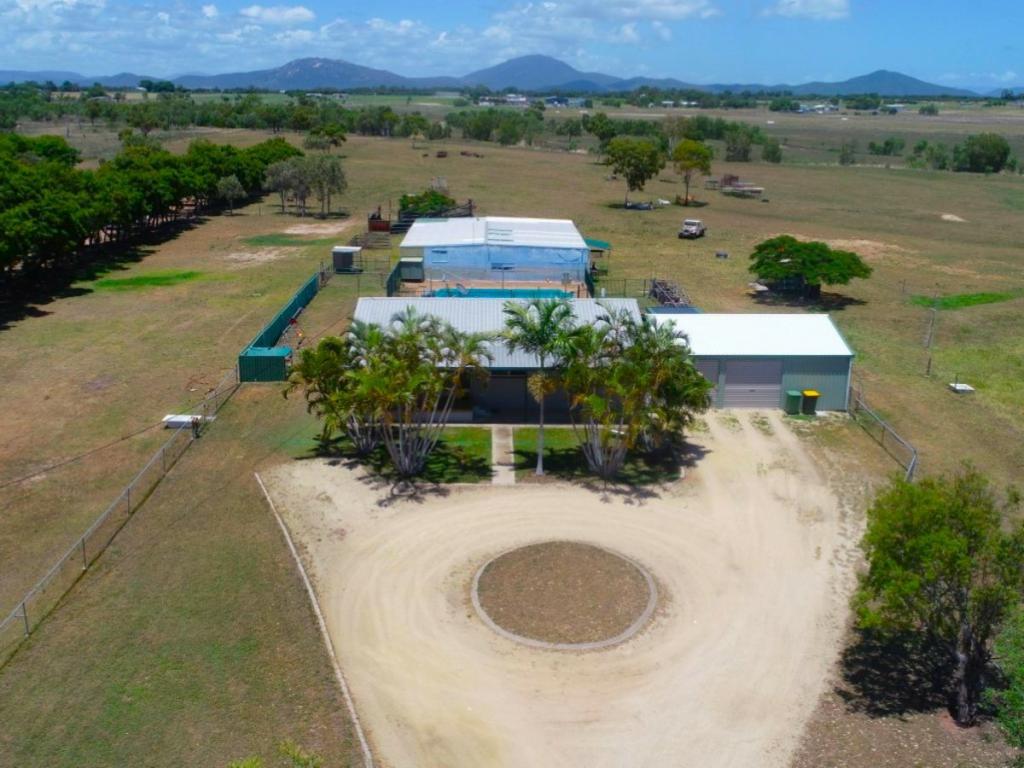 15 Eyles Rd, Bowen, QLD 4805