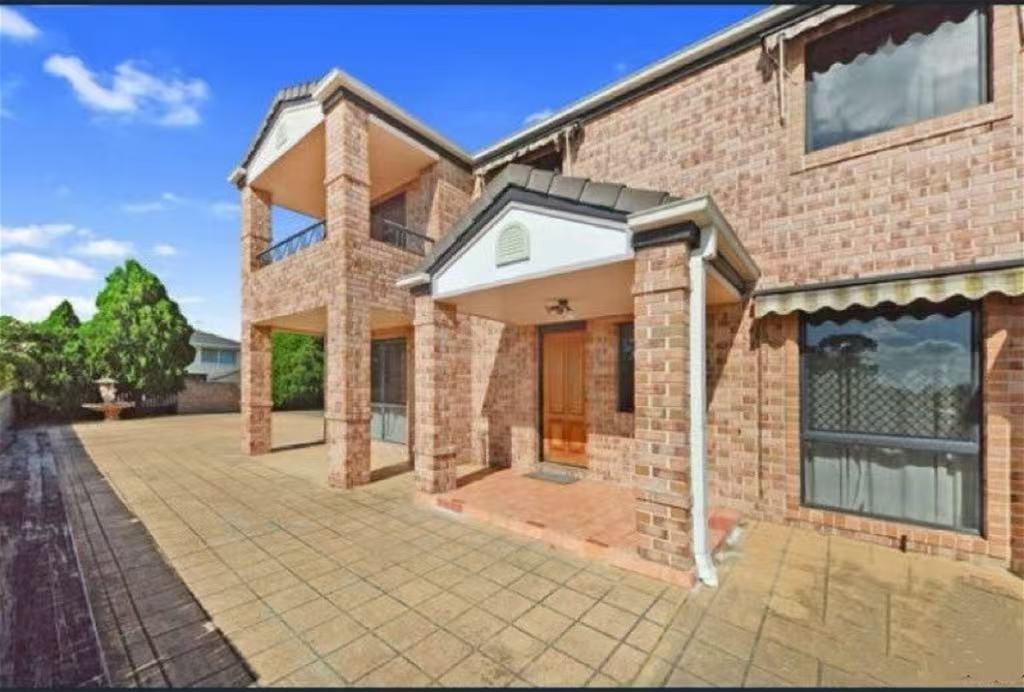 6 JADE CL, ROBERTSON, QLD 4109