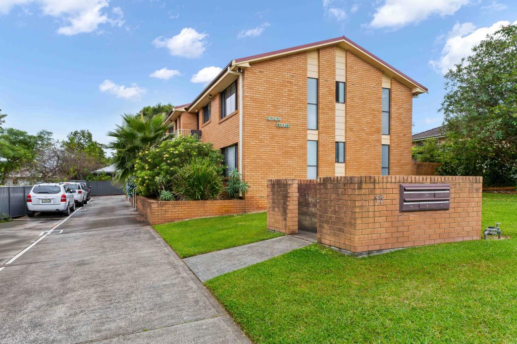 4/15 Tallayang St, Bomaderry, NSW 2541