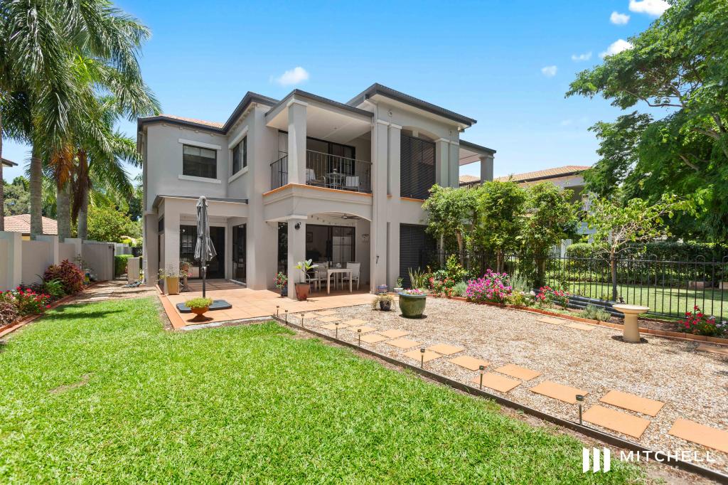 3208 Palladian Dr, Hope Island, QLD 4212