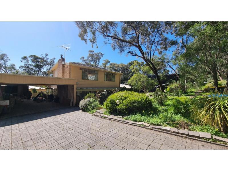 27 Murtoa Rd, Eden Hills, SA 5050