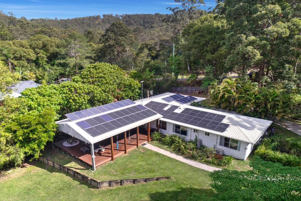 246 Diamond Valley Rd, Diamond Valley, QLD 4553