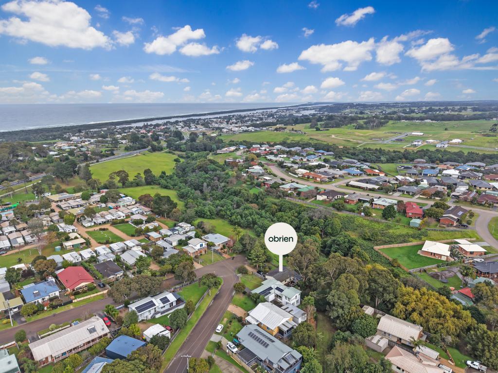 18 Foam St, Lakes Entrance, VIC 3909