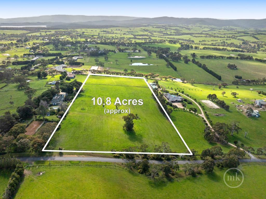 67 CHAPEL LANE, DOREEN, VIC 3754