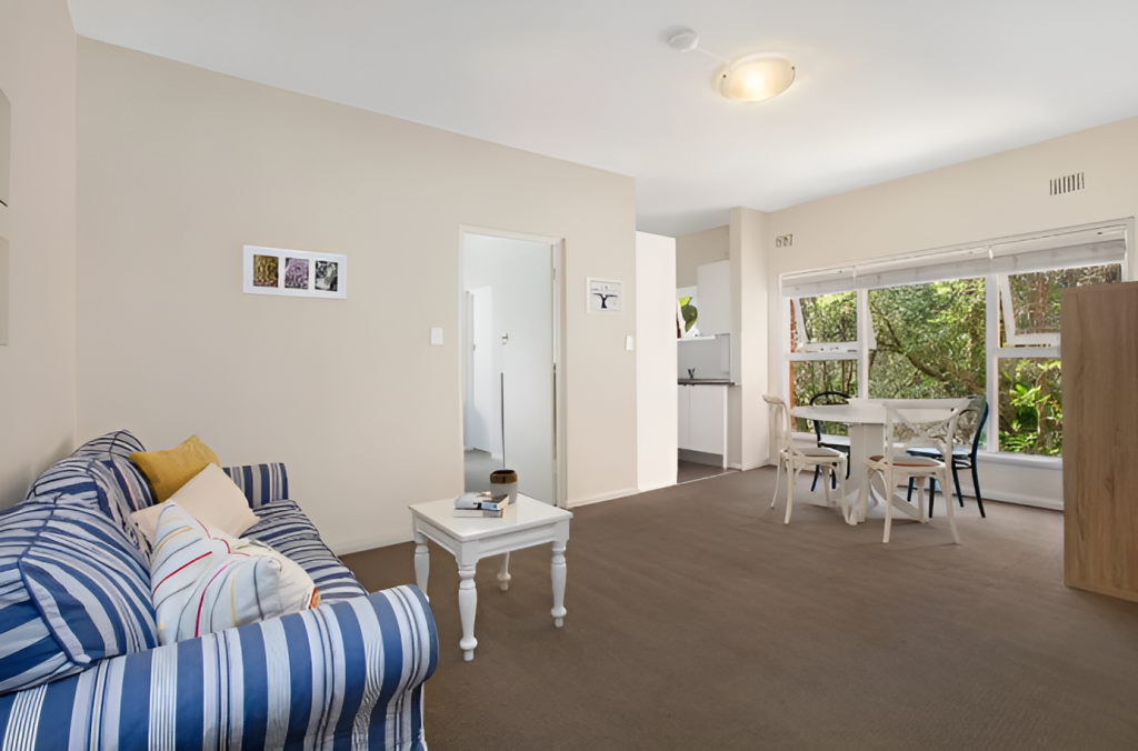 2/243a Old South Head Rd, Bondi, NSW 2026