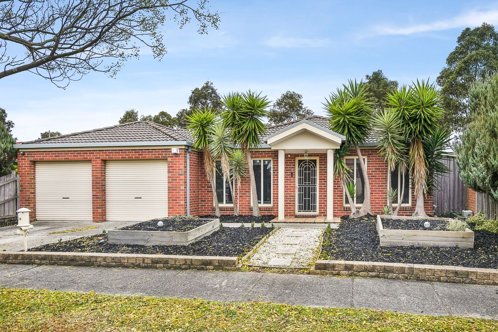 38 SPENCE AVE, ROXBURGH PARK, VIC 3064