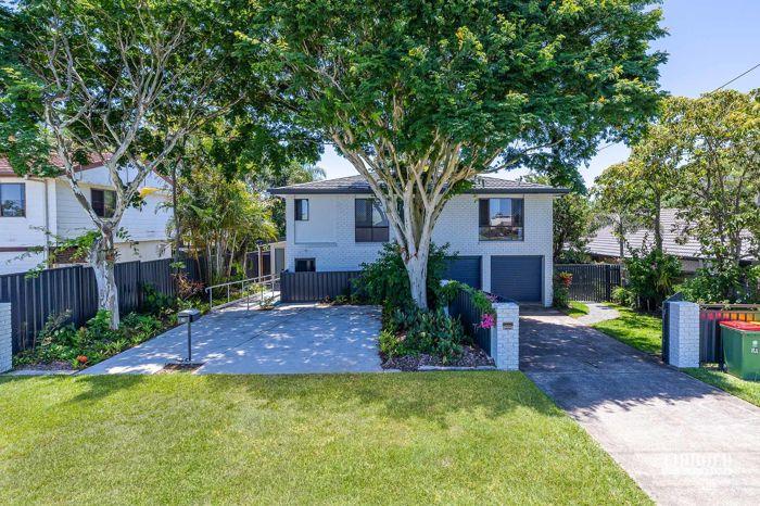 8a Holly Rd, Victoria Point, QLD 4165