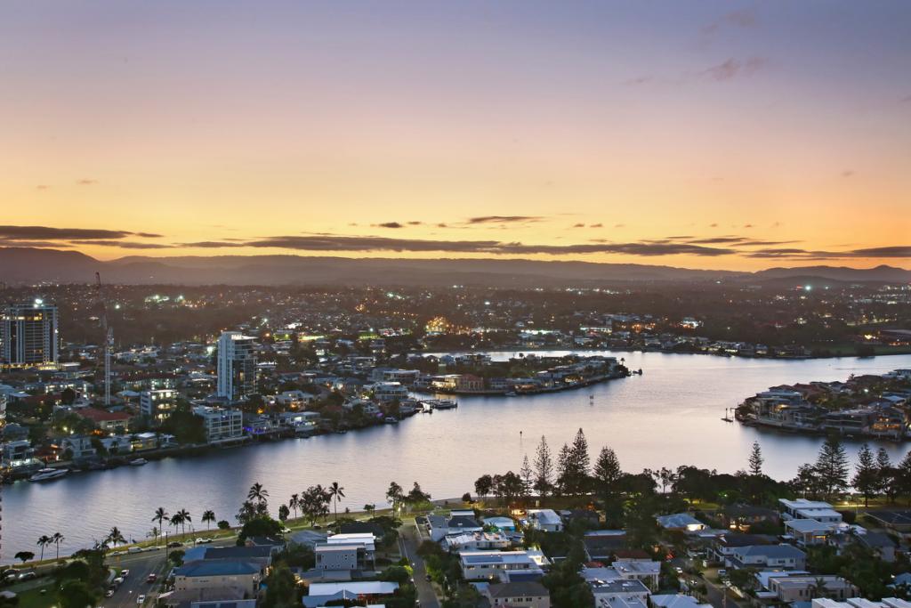 3202/5-19 Palm Ave, Surfers Paradise, QLD 4217