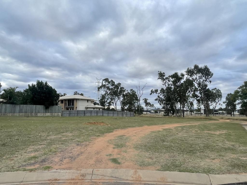 56 Anderson Ct, Moranbah, QLD 4744