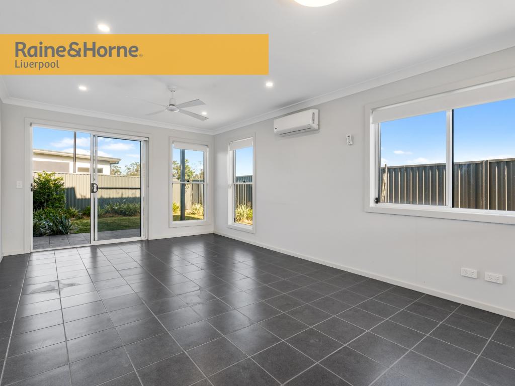 91a Mary Ann Dr, Glenfield, NSW 2167