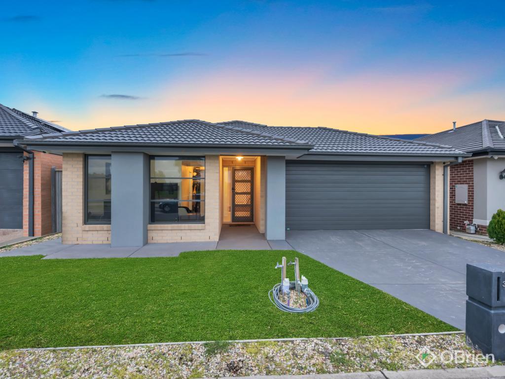36 Mapleshade Ave, Clyde North, VIC 3978