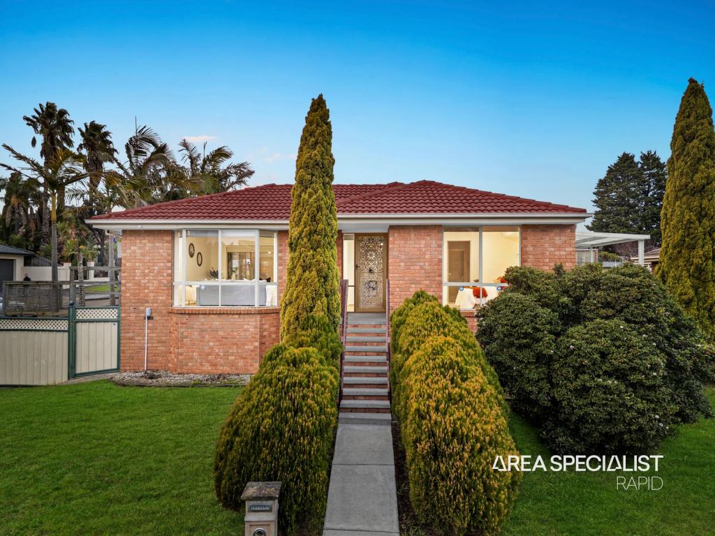 68 Thomas Mitchell Dr, Endeavour Hills, VIC 3802