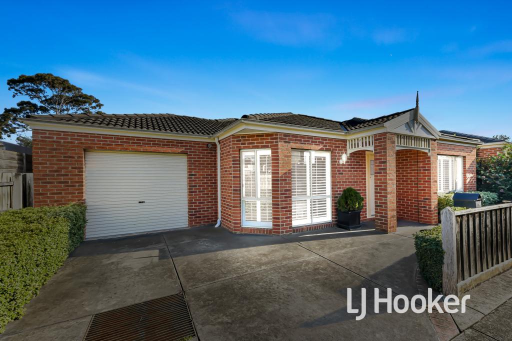 33 Scott St, Cranbourne, VIC 3977