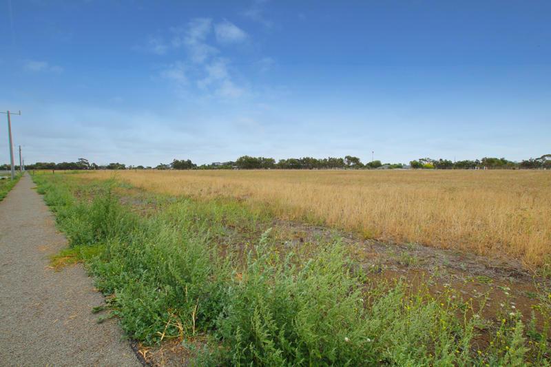 Lot 5 Yaloak Dr, Mailors Flat, VIC 3275