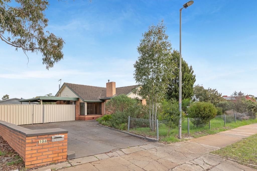 136 Yorktown Rd, Elizabeth Park, SA 5113