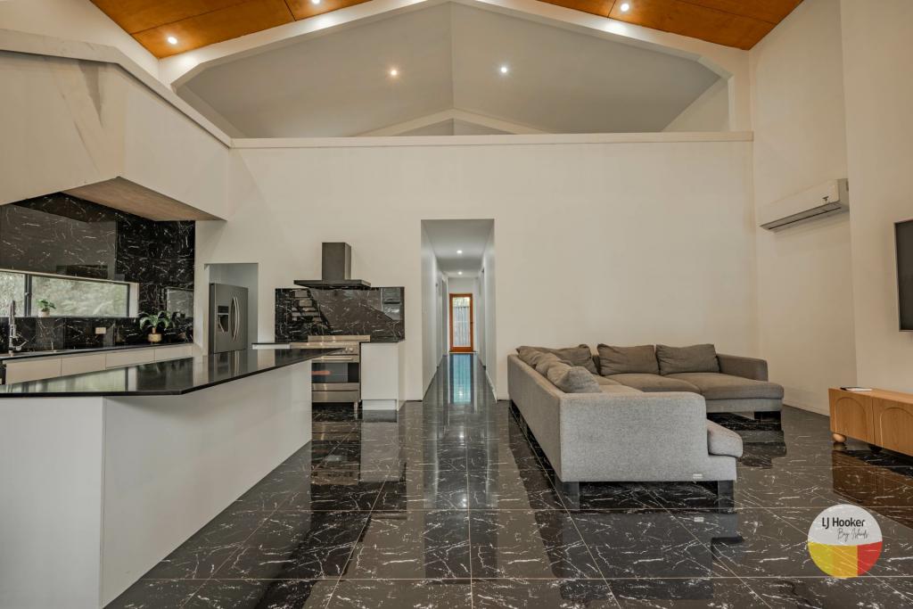 5 Capewell Ct, Russell Island, QLD 4184