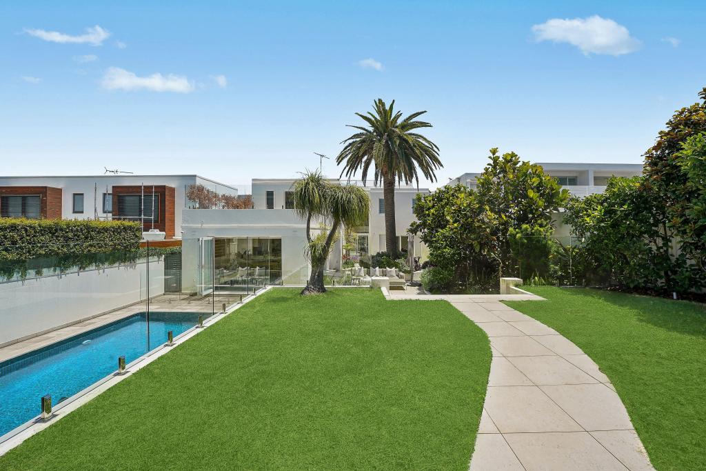 6 Gilbert St, Dover Heights, NSW 2030
