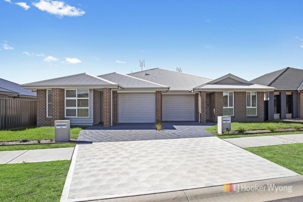 32 Creswell St, Wadalba, NSW 2259