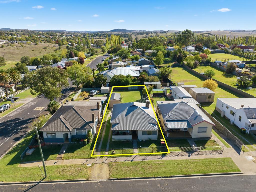 53 Riddell St, Molong, NSW 2866