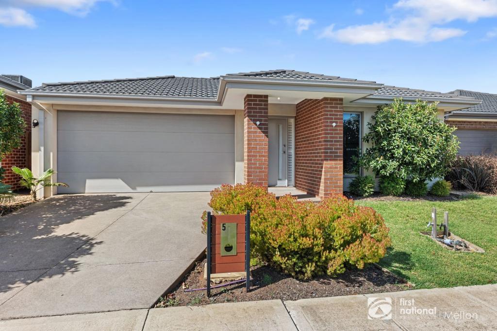 5 MORRISEY TCE, AINTREE, VIC 3336