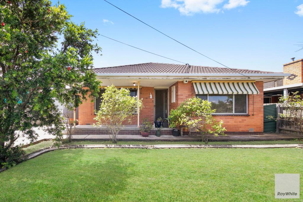 24 SUMMERS ST, DEER PARK, VIC 3023