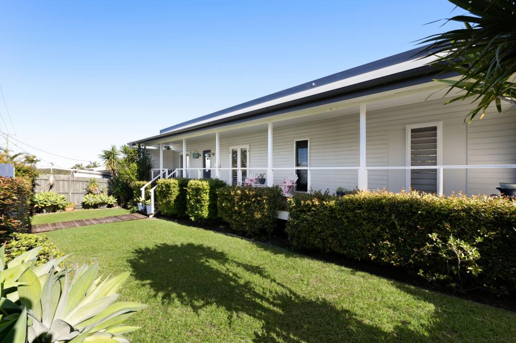 14 Bauhinia Dr, Mooloolaba, QLD 4557