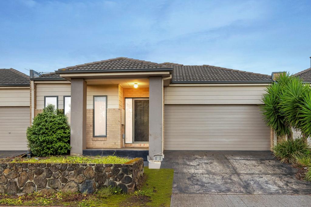 7 Heathcliffe Lane, Craigieburn, VIC 3064