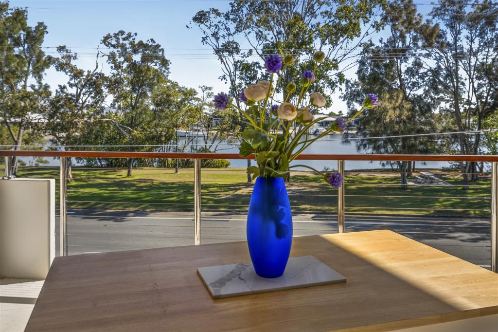 1/63 Paradise Pde, Paradise Point, QLD 4216
