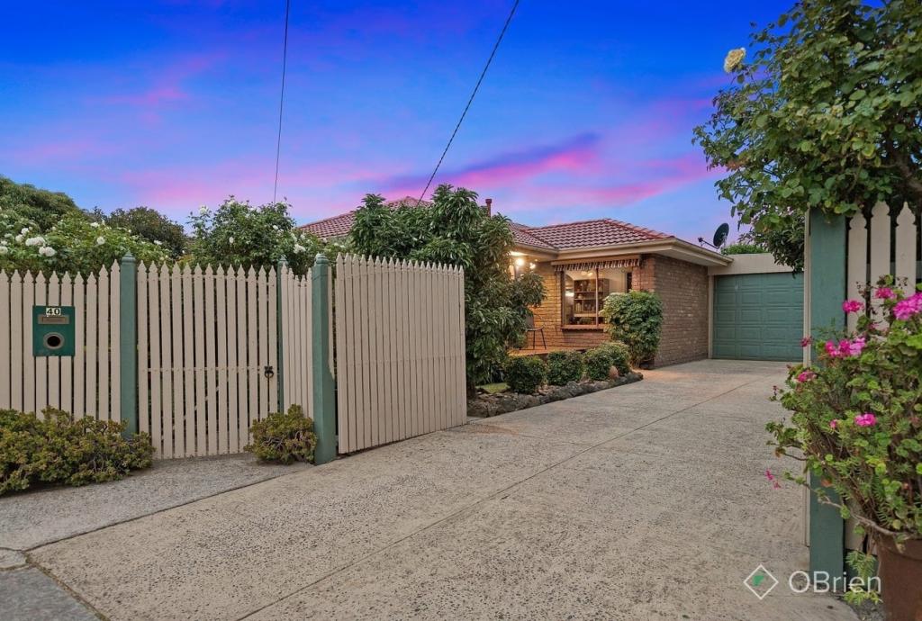 40 Barry St, Seaford, VIC 3198