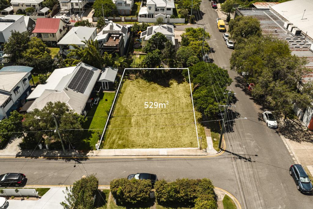 32 Lucy St, Albion, QLD 4010