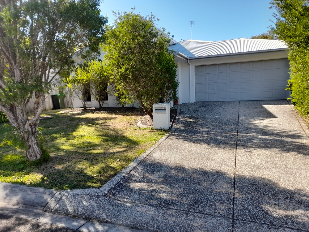 28 Pangali Cct, Birtinya, QLD 4575