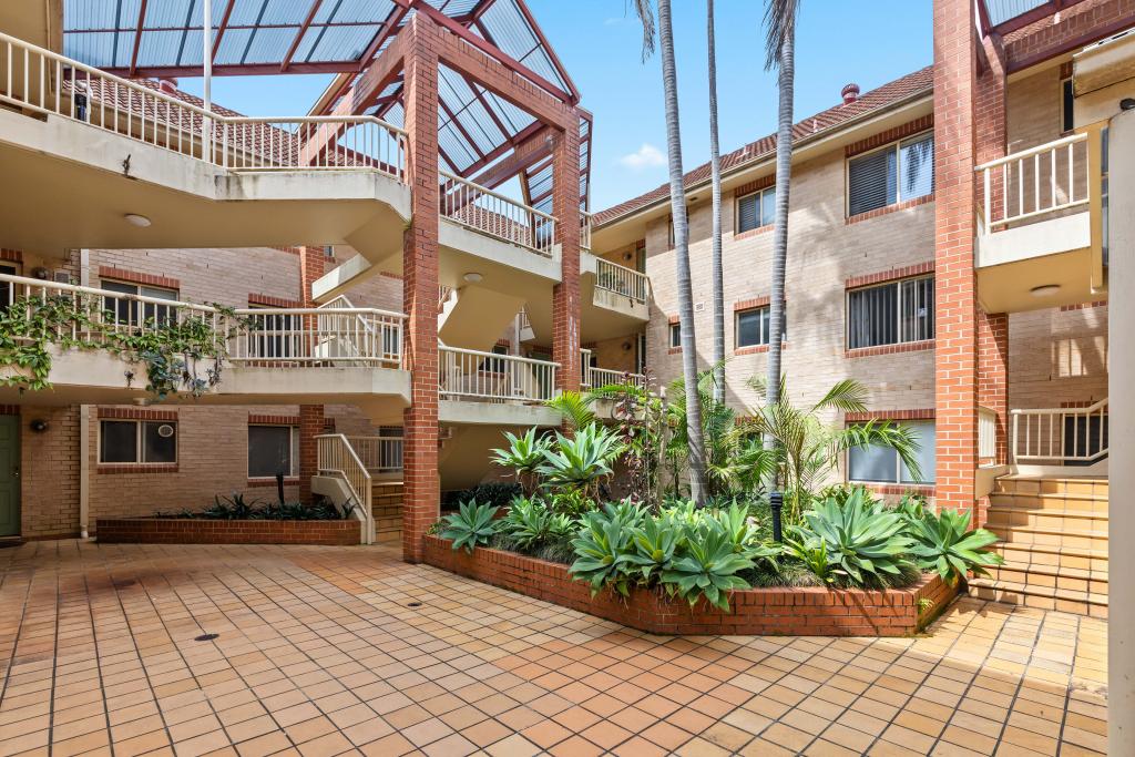 6/70 Albert St, Hornsby, NSW 2077