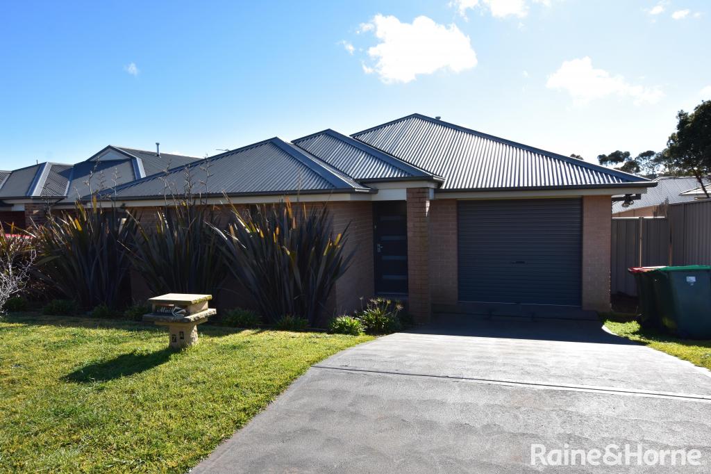 7a Romano Dr, Orange, NSW 2800