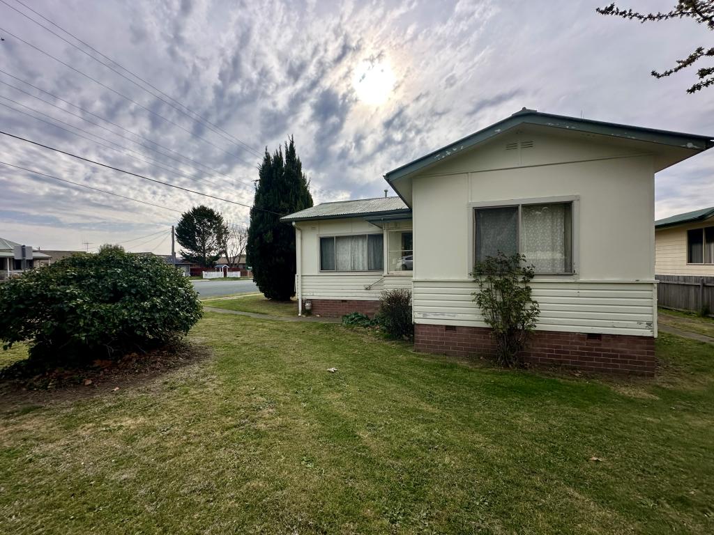 53 Wellington St, Bombala, NSW 2632