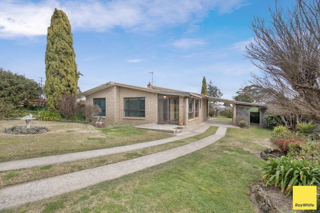 5 GUYRA RD, GUYRA, NSW 2365