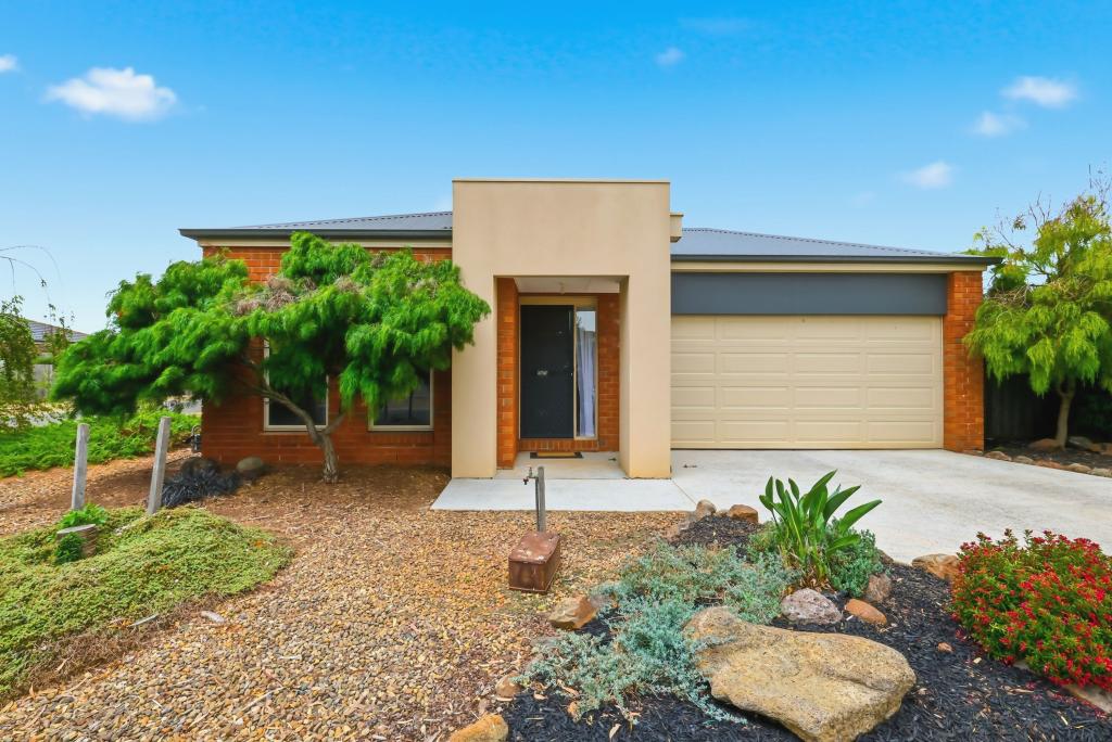 10 Rogers Way, Lancefield, VIC 3435