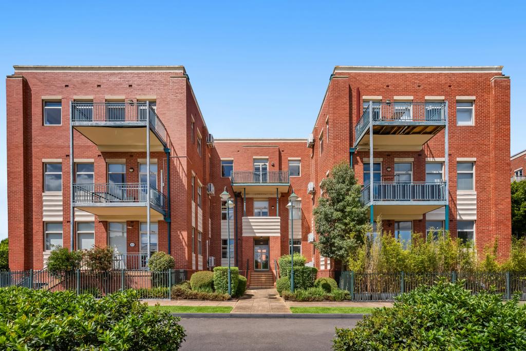109/5 Ordnance Res, Maribyrnong, VIC 3032