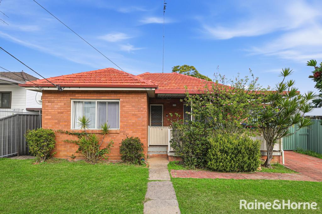 16 SADDINGTON ST, ST MARYS, NSW 2760