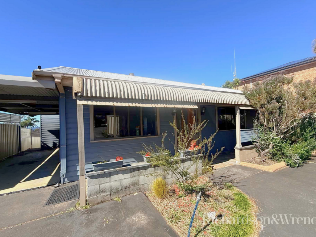 6 Woy Woy Rd, Kariong, NSW 2250