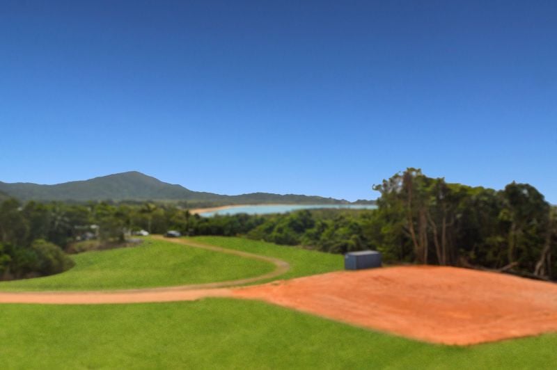 2 Coquette Point Rd, Coquette Point, QLD 4860